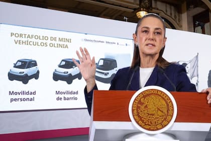 Según Sheinbaum, Olíia está diseñado específicamente para las ciudades mexicanas y no busca competir con vehículos de pasajeros o transporte público más grandes