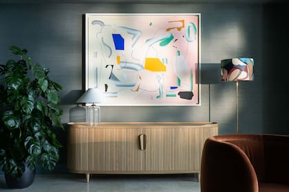 Según su mirada, los espacios son más que muebles elegidos por su excentricidad y amontonados