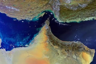 Qué significa la apertura del estrecho de Ormuz y por qué es una buena señal, según un analista internacional