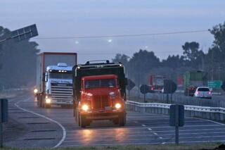 Las incongruencias del transporte de carga, un desafío argentino de larga data