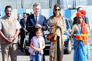 Juliana Awada en Asia. Los looks de la Primera Dama