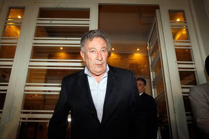 Segura debe lidiar con el poder en AFA