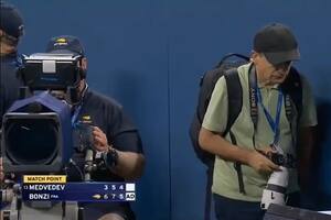 Selcuk Acar, el fotógrafo que desató el escándalo del partido entre Medvedev y Bonzi en el US Open
