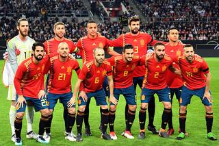 España, todavía conmovida, se cruza con el Portugal de Cristiano Ronaldo