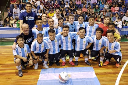 La Selección Argentina de Fútbol de Talla Baja fue la primera del mundo