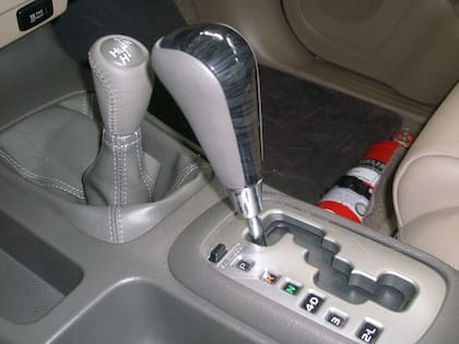 Selectoras de las cajas de velocidad y de transferencia