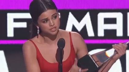 Selena Gomez, mejor artista femenina del año