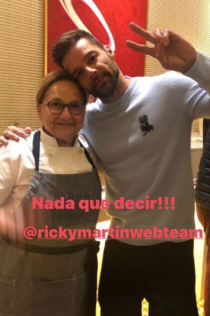 Selfie con Ricky Martin, tras cocinar en los Grammy