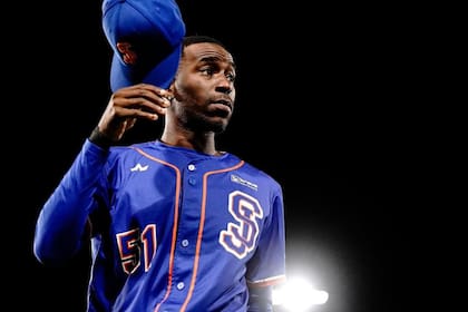 Las semifinales de la LBPRC tendrán su puntapié inicial este martes cuando los Senadores de San Juan reciban en el Estadio Hiram Bithorn a los Cangrejos de Santurce (Instagram:@SenadoresSJ)