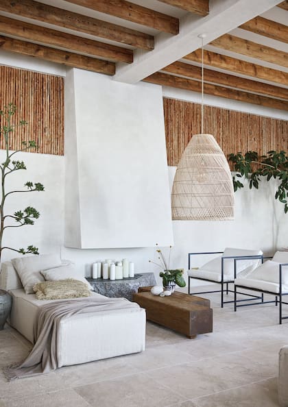 Sencillez, calidad y calidez en un interior de More Design.