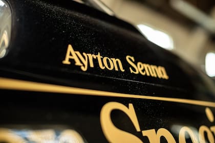 Senna condujo ese día un Lotus 97T que quedó en la historia no solo por sus prestaciones, sino por su muy recordado diseño (Foto: Instagram/@
goodwoodrrc)