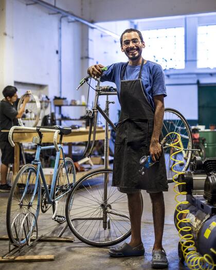 Sergio (27) Taller experimental y popular Expericleta. “Aprender mientras enseño”.