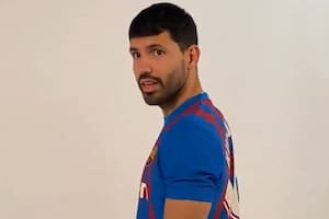 El inesperado gesto del Kun Agüero en una sesión de fotos del Barcelona