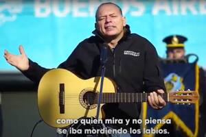 Sergio Berni, en uno de los pasajes recitados del chamamé que interpretó