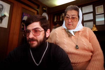 Sergio con Hebe, en 1995