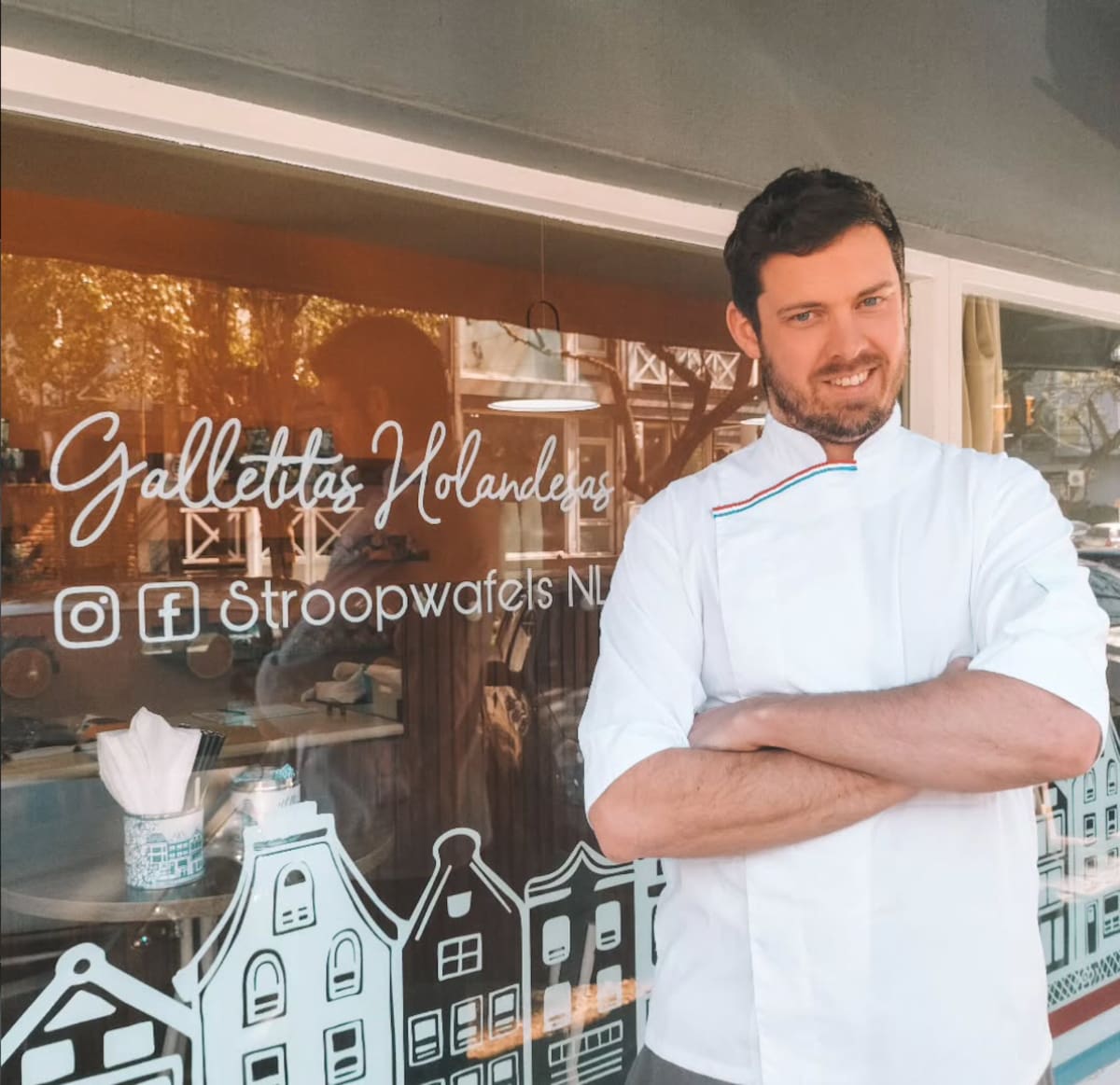 O biscoito artesanal com sabor de caramelo e canela que lhe permitiu abrir um negócio no país