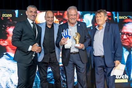 Sergio Goycochea, Jorge Monastirsky -Director de Reusch Argentina-, Nery Pumpido y Carlos Goyén