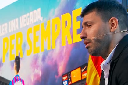 Sergio Kun Agüero anunció su retiro del fútbol durante una conferencia de prensa