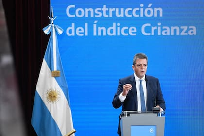 Sergio Massa durante la presentación del Índice Crianza