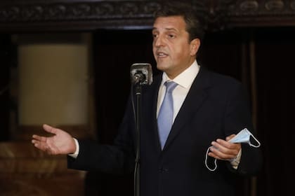 “Me alegra que nuestros diputados y senadores hayan votado todos juntos por la negativa", dijo Sergio Massa