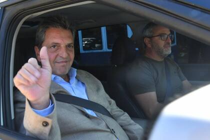 Sergio Massa se retira de los tribunales de Comodoro Py tras declarar en la cusa Sueños Compartidos