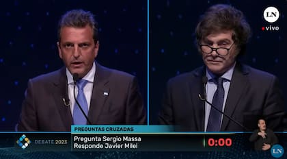 Sergio Massa y Javier Milei se enfrentan en el debate presidencial el domingo 12 de octubre