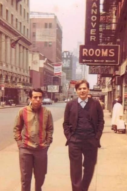 Murió el músico brasileño Sérgio Mendes a los 83 años 3 Sergio Mendes y Tom Jobim, en las calles de Nueva York
