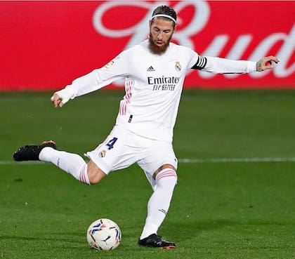 Sergio Ramos se destaca como defensor en el Real Madrid a sus 34 años. Crédito: Instagram