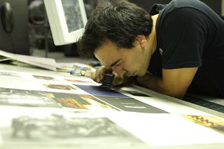 La historia íntima de tres hermanos que fue del escenario a las páginas y que ahora tiene su propia película