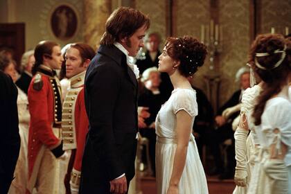 Orgullo y prejuicio, la inolvidable versión protagonizada por Keira Knightley como Elizabeth Bennet