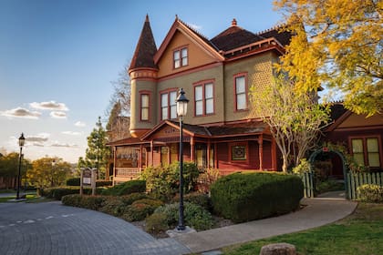 En el Heritage Park, hay un sector con casas tan bien conservadas que parecen siempre listas para convertirse en set de filmación.