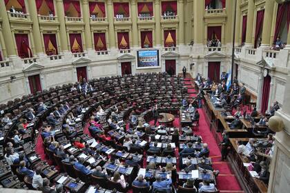 Sesión en la cámara de diputados, sin quórum