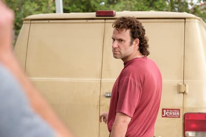 Seth Rogen como Rand, el carpintero que roba el video íntimo de la pareja