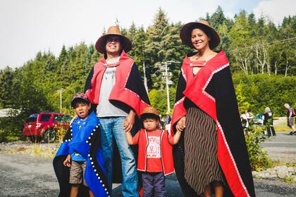 Severn Cullis-Suzuki junto a su familia