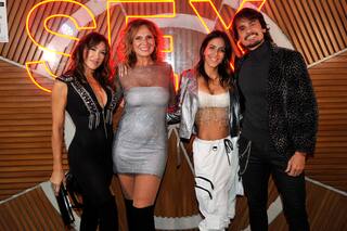 La gran fiesta de Sex: los looks, los chismes y los fans que la vieron 55 veces