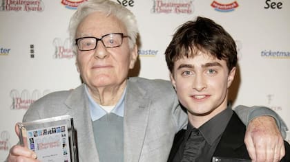 Shaffer con Daniel Radcliffe, en una entrega de premios