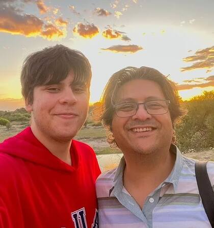 Shahzada Dawood tenía 58 años y su hijo Suleman 19 al momento de sumergirse