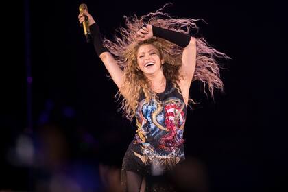 Shakira volvió a los escenarios y expandió sus alas: tantos sus hits de los 90 como sus colaboraciones fueron celebrados por los dominicanos en Punta Cana, días atrás 