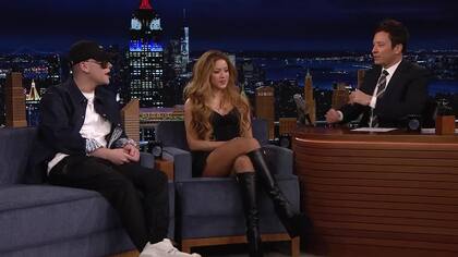 Shakira y Bizarrap en el programa de Jimmy Fallon (Foto: Captura de video)