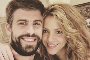 Las fotos que delatan el incómodo momento que vivieron Shakira y Piqué en un evento de su hijo