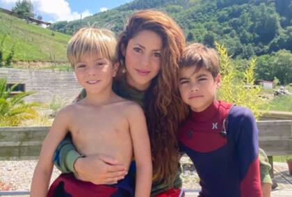Shakira y Piqué tienen dos hijos: Milan, de 9, y Sasha, de 7