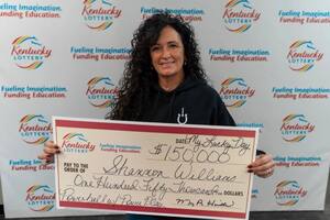 Shannon Williams ganó US$150.000 en Powerball al recordar a su padre