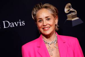 Sharon Stone reveló que un ejecutivo se desnudó ante ella en una reunión