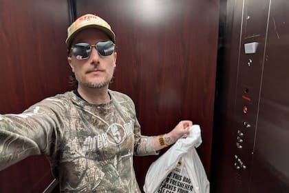 Shawn K es ingeniero de software, fue despedido en 2024 y ahora trabaja como repartidor de Doordash