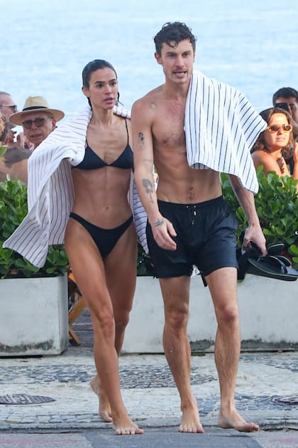 Shawn Mendes y Bruna Marquezine ya no ocultan su amor