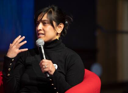 Shazna Nessa: "Hoy en las redacciones hay cartógrafos que también son grandes narradores, o ingenieros que trabajan en investigaciones con rigor y curiosidad periodística, o ilustradores que además reportean y escriben narrativas largas"