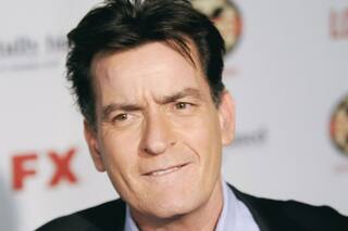 Charlie Sheen obtuvo la guardia de sus hijos en medio de la lucha de su ex contra las adicciones