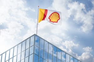 Shell confirmó que se bajó del proyecto de GNL que lidera YPF
