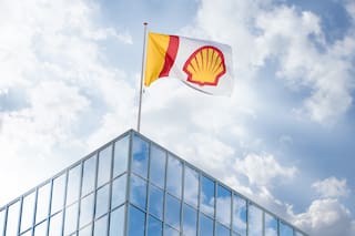 Shell confirmó que se bajó del proyecto de GNL que lidera YPF