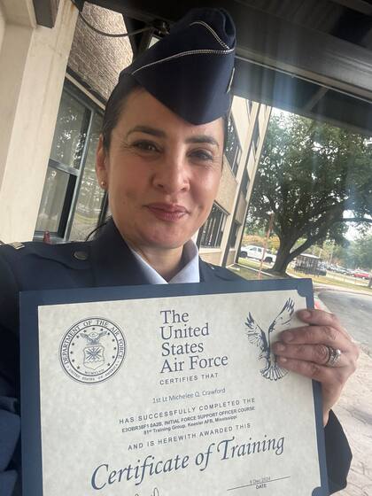 Shelly Cruz-Crawford cuenta con varios títulos